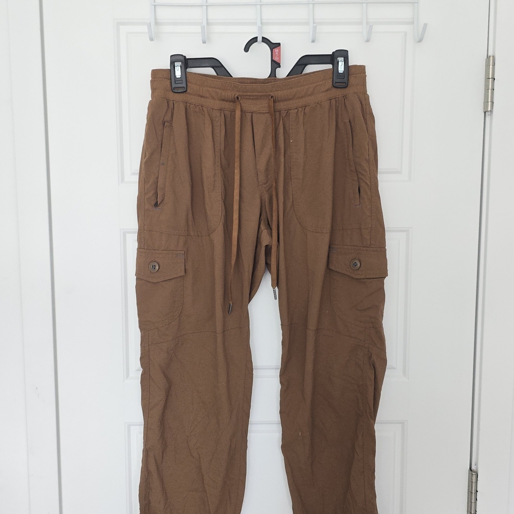 L.L. Bean Women's Cargo Drawstring Pants — Brown